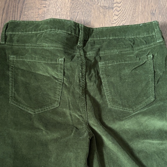 Joe Fresh Women’s Forest Green Corduroy Pants - Picture 4 of 4